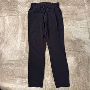 COPY - Lululemon on the fly pants sz 2